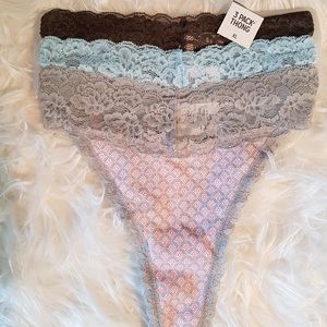 New, Sz XL 3 pack Cotton Thong Panties. Lace Trim